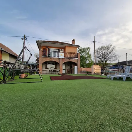 וילה Soleil סמדרבו